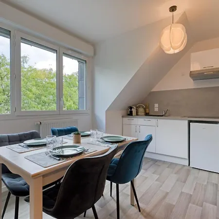 Solent Joli F2 Proche Jardin Des Plantes à